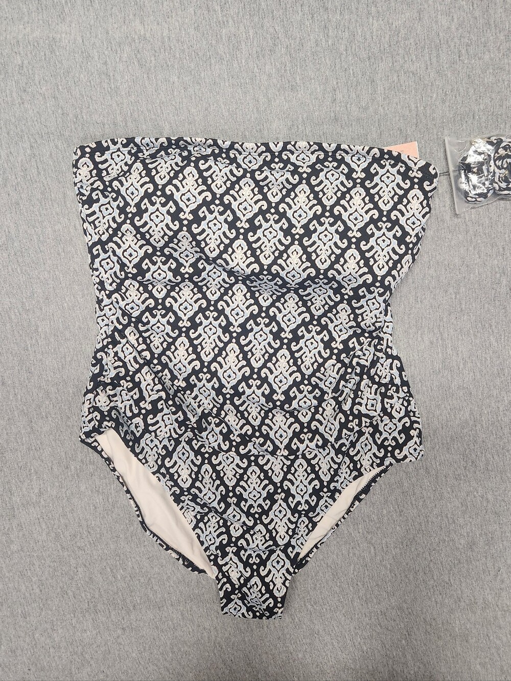 Shade & Shore Crepe Bandeau Shirred One‑Piece Swimsuit – Multicolor XL NWT